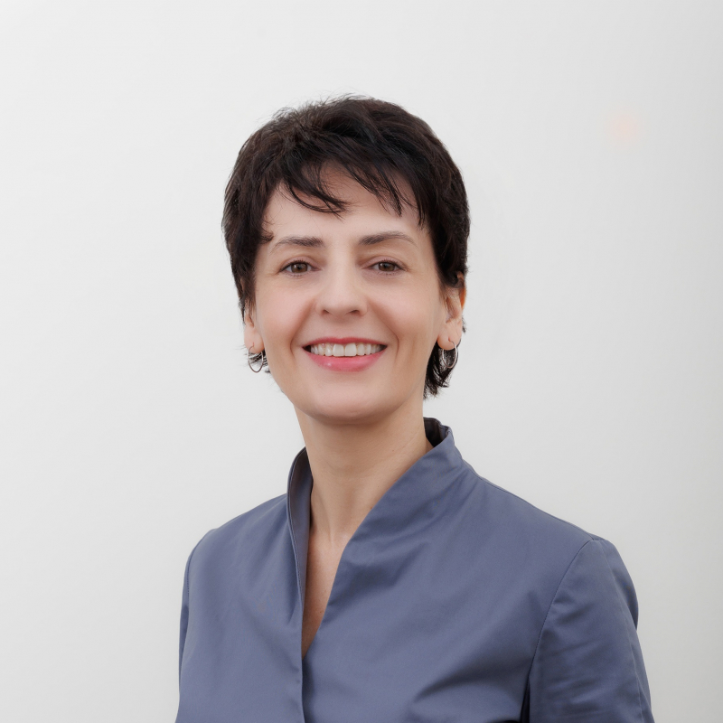 Инна Вячеславовна Сенина-Волжская